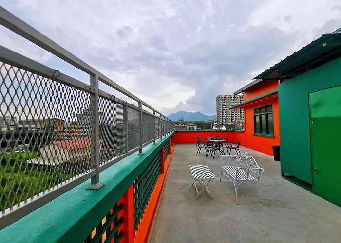 Ipoh Town Centre - Nordic 7Pax